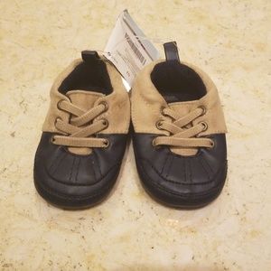 NWT Gymboree baby sneakers